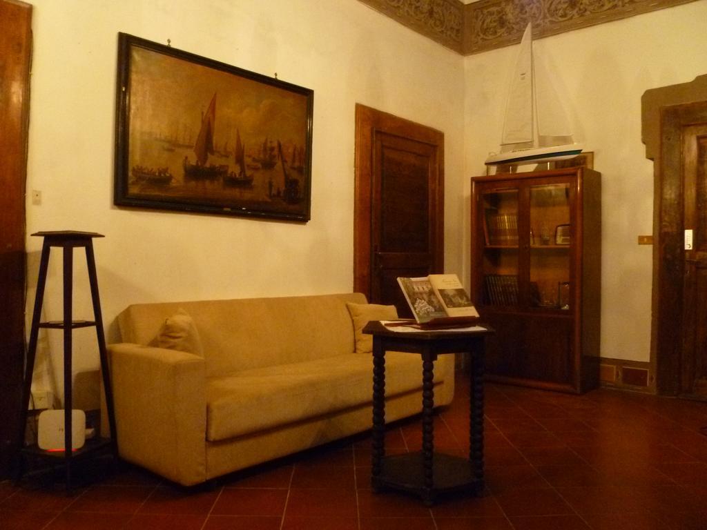 Time Out Otel Pisa Dış mekan fotoğraf