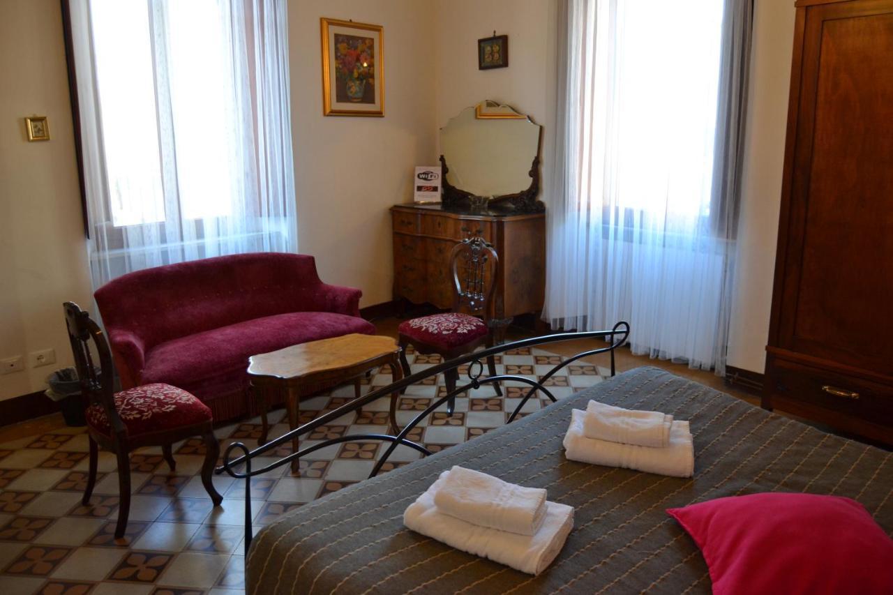 Time Out Otel Pisa Dış mekan fotoğraf
